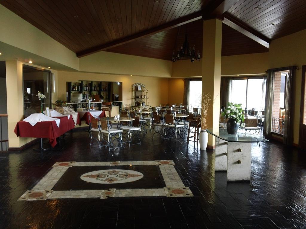 Hotel Del Dique Cabra Corral Exterior photo