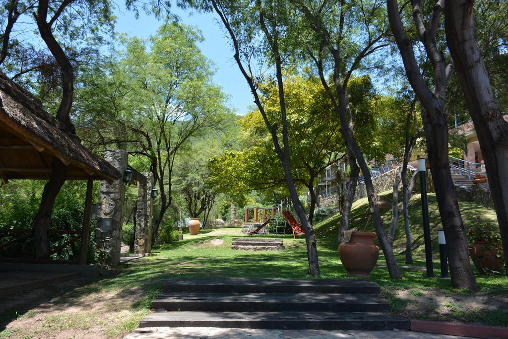 Hotel Del Dique Cabra Corral Exterior photo